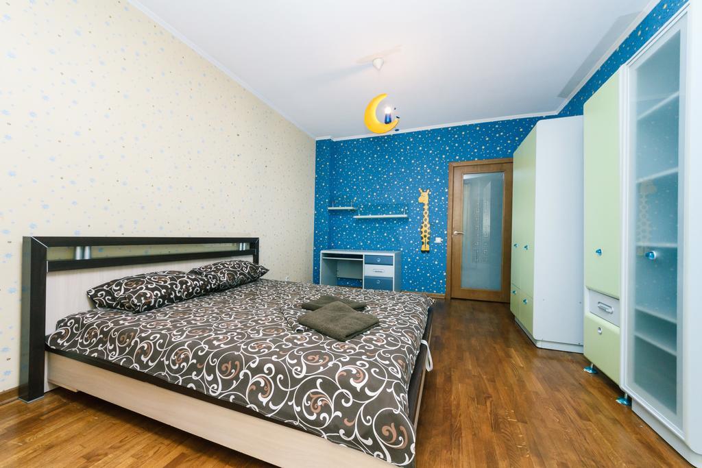 Two-Storey Apartment Near Iec Kiev Luaran gambar